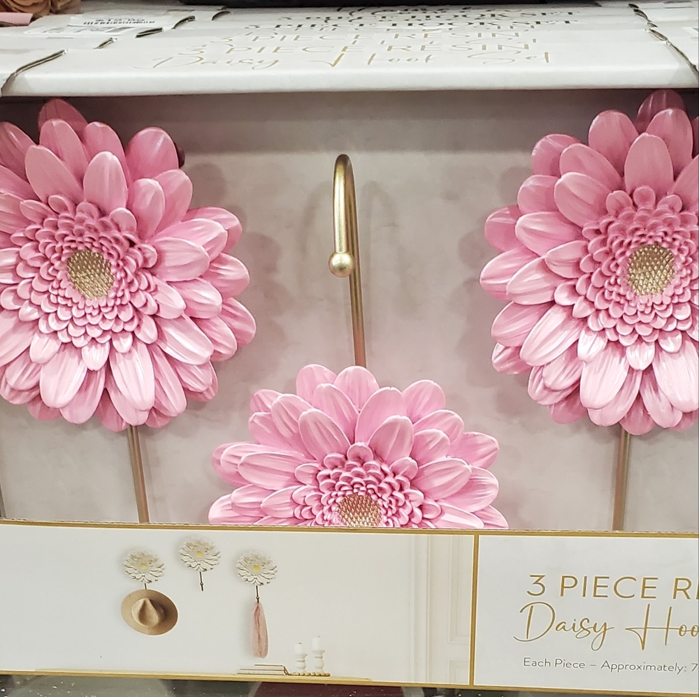 3 Piece Pink  Daisy Resin Flower Set